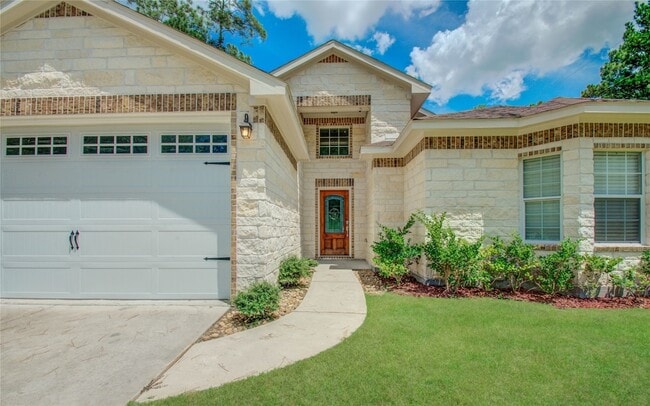 Primary Photo - 10572 Twin Oak Dr