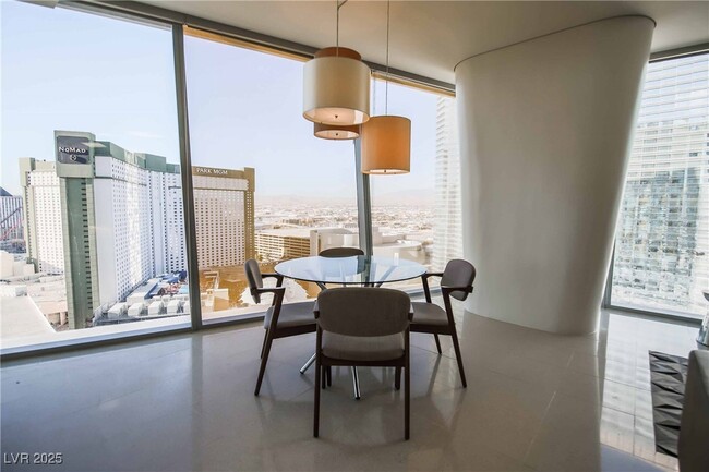 Building Photo - 3726 S Las Vegas Blvd
