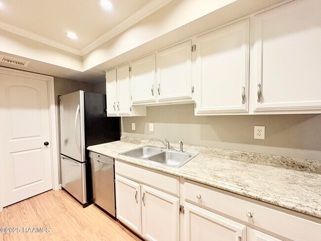 Building Photo - 101 Wilbourn Blvd