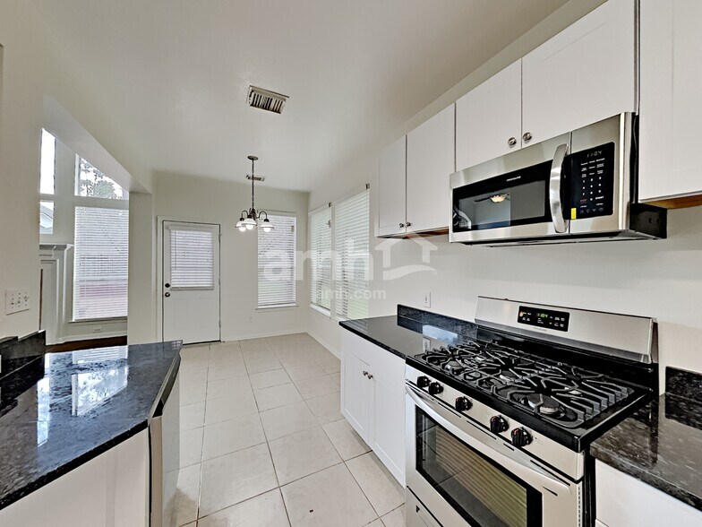 Building Photo - 19727 Water Point Trl