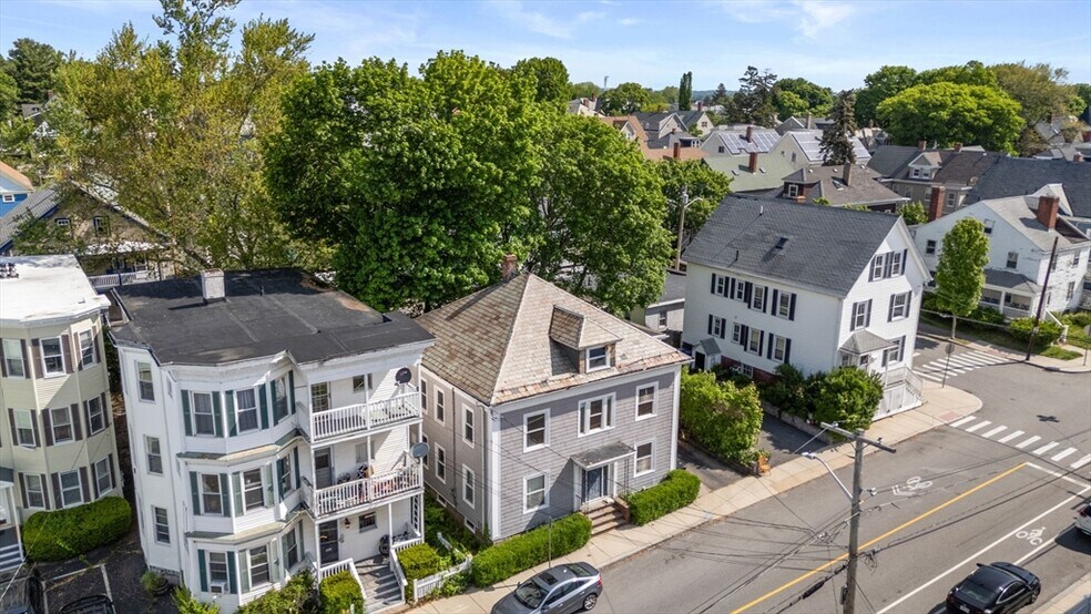 Primary Photo - 14 Forest Ave