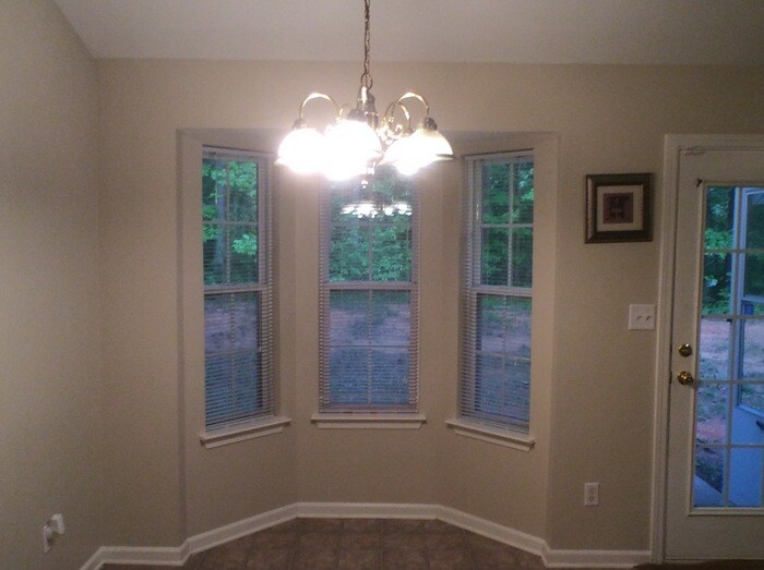 Building Photo - 4710 Biesterfield Dr