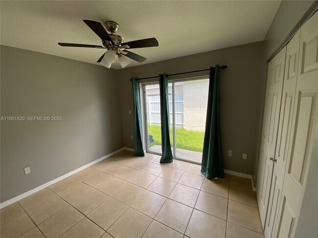 Building Photo - 17136 SW 143rd Pl