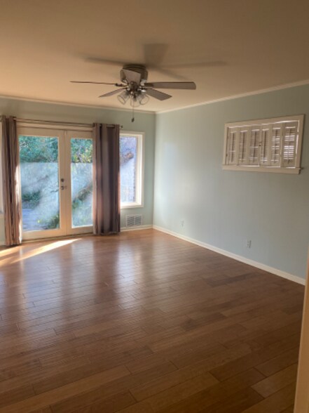 Building Photo - 3404 Silverwood Dr