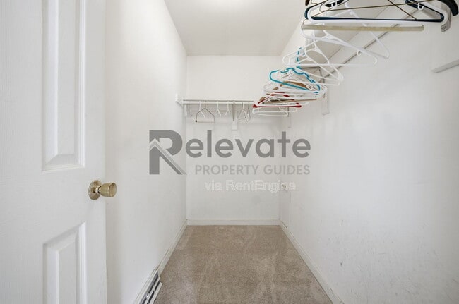 Building Photo - 9002 Michaux Ln