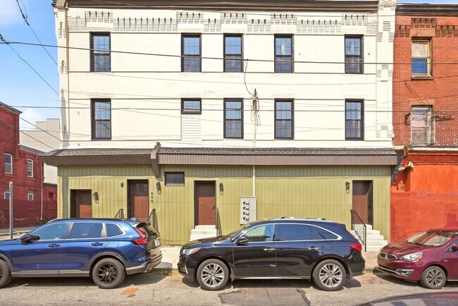 Building Photo - 1720 N 24th St