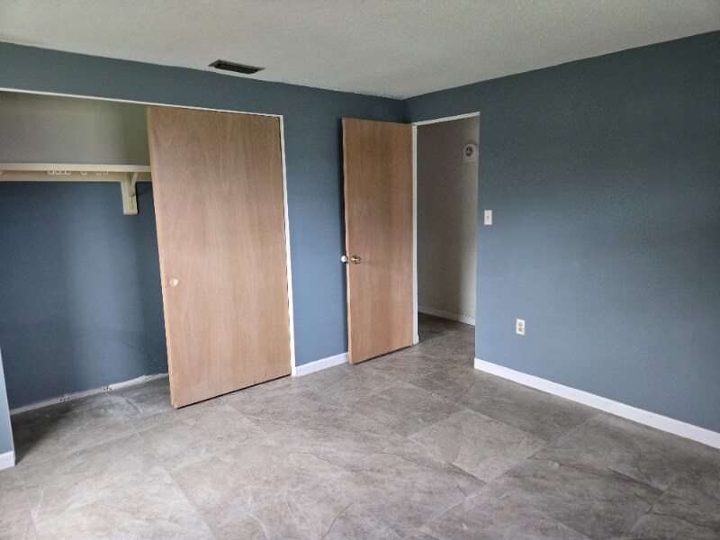 Building Photo - 2064 Pellam Blvd