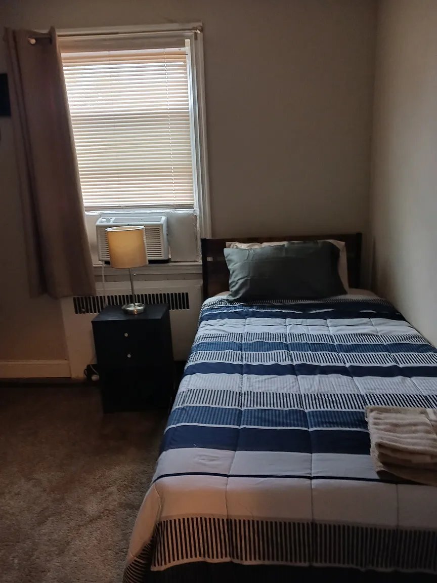 Building Photo - 3514 Ailsa Ave