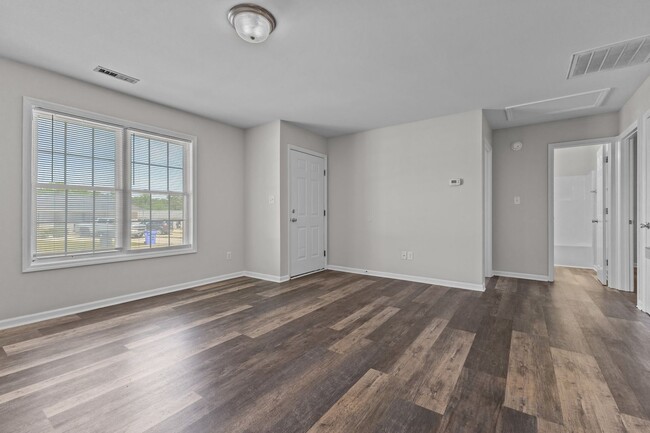 Building Photo - Cozy Apartment for Rent!