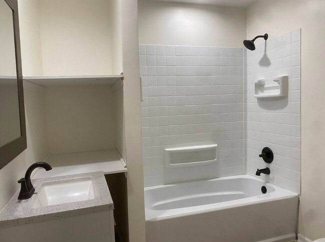 Building Photo - 4908 3rd Ave S