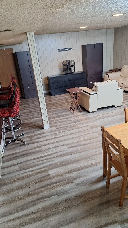 Building Photo - 13005 E Elk Pl