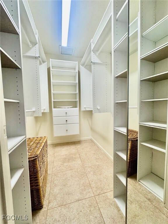 Building Photo - 1220 SE 19th Ln