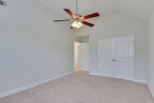 Building Photo - 5564 Connor Dr