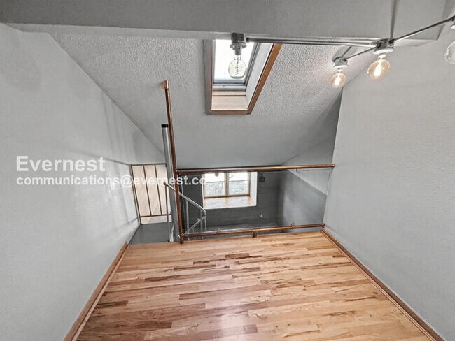 Building Photo - Comfort Meets Community in Centennial with 2 Car Garage / 3 beds & 3 baths / Coming Soon!