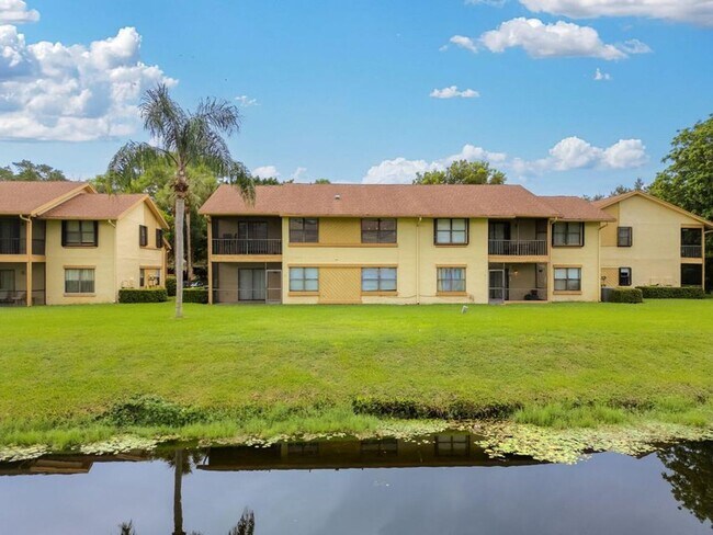 Building Photo - 13155 Chadwick Ct