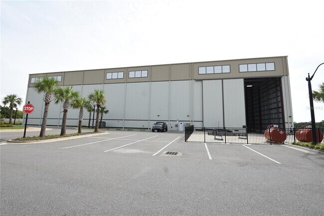 Building Photo - 114 Del Palma Dr