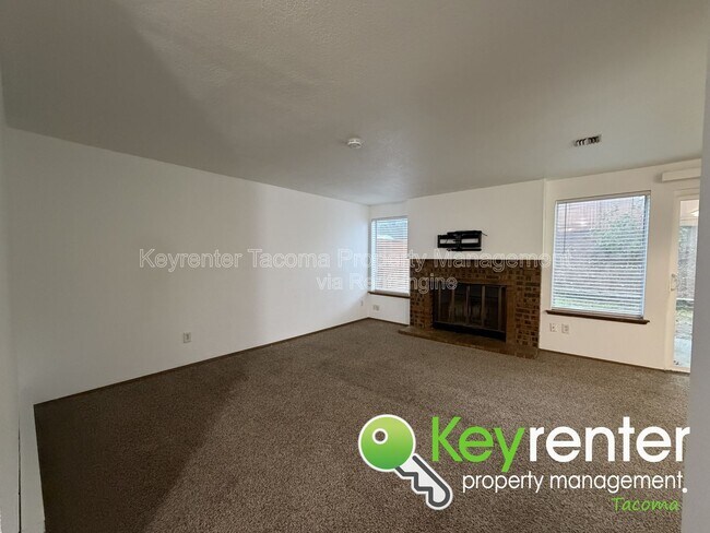 Building Photo - 7410 63rd St Ct W