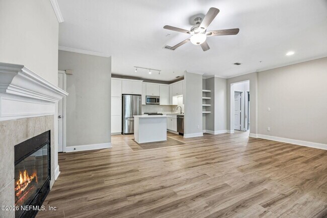 Building Photo - 170 Veracruz Dr
