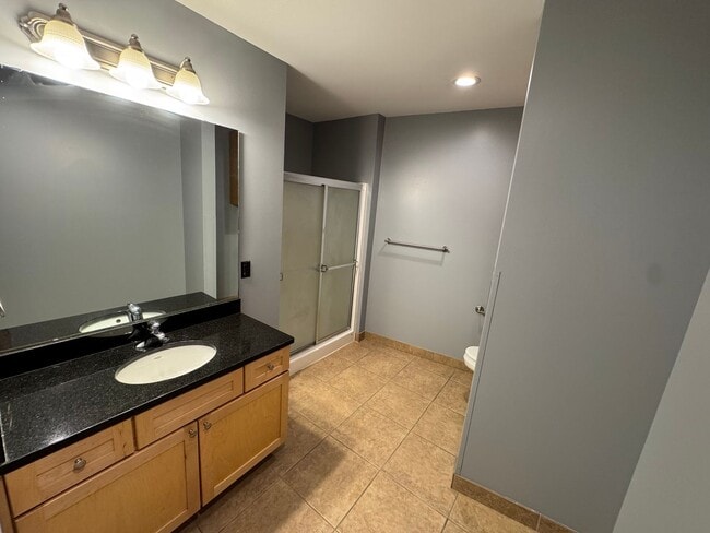 Building Photo - Beautiful Loft in Downtown Springfield