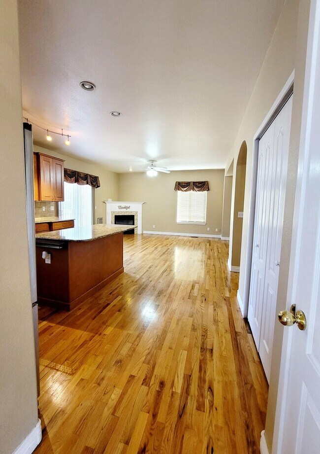 Building Photo - Boastful 3 Bedroom West Side home in gated...