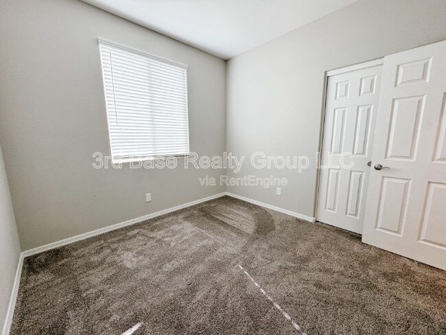 Building Photo - 20167 W Buchanan St