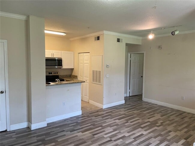 Building Photo - 2564 Robert Trent Jones Dr