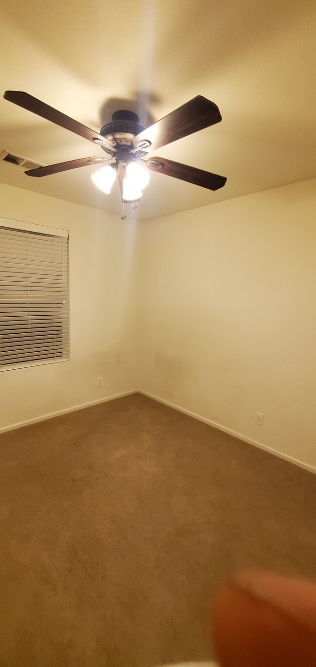 Building Photo - 5387 Laredo Ct