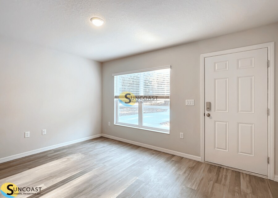 Building Photo - 9030 N Travis Dr
