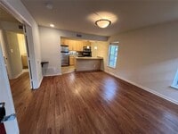Building Photo - 7685 Northcross Dr