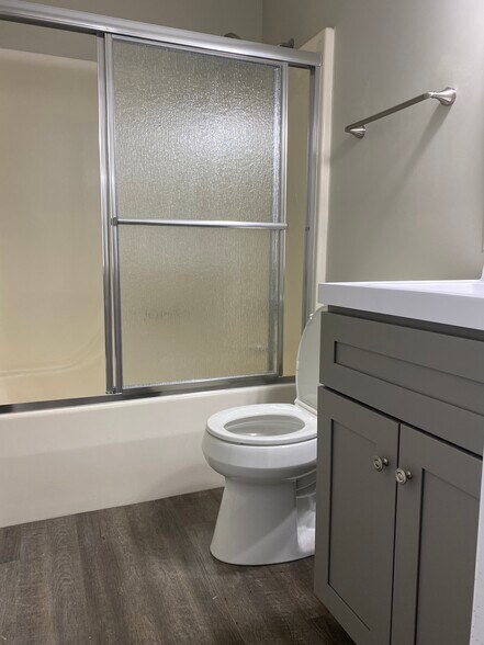 Lower Level Bathroom - 2279 Joshua Cir