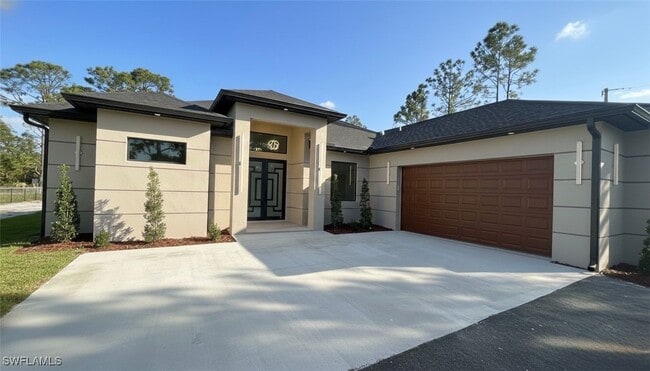 Building Photo - 1821 Desoto Blvd N