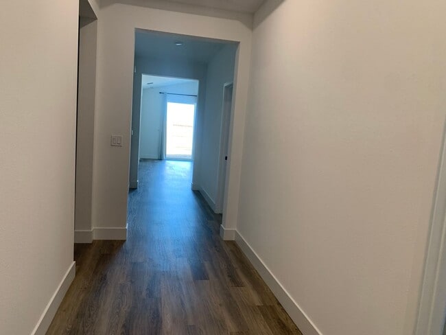 Building Photo - Brand NEW 4 bedroom 1 story home Rancho Co...