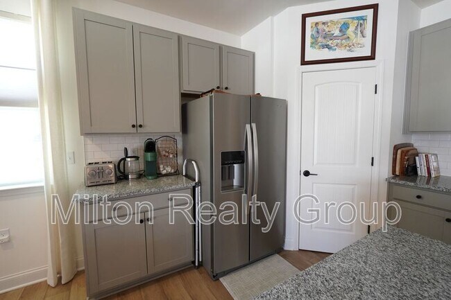 Building Photo - 108 Providence Crk Dr