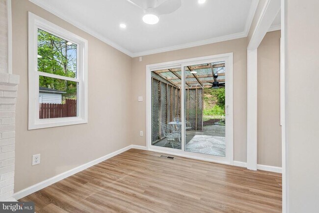 Building Photo - 17360 Tripoli Blvd