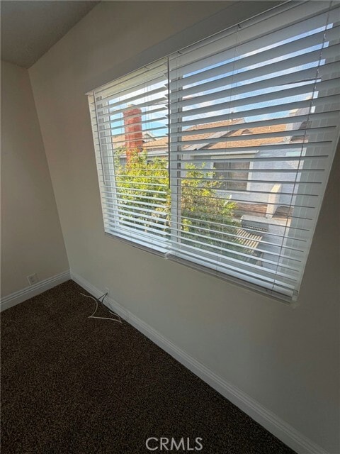 Building Photo - 931 W 19th St