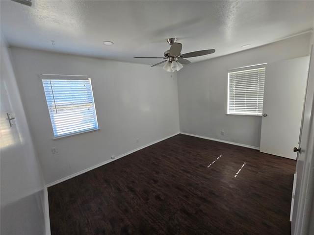 Building Photo - 1806 Friar Tuck Dr