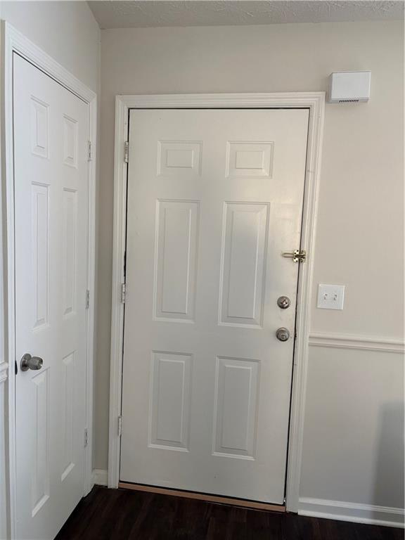 Building Photo - 160 Bentley Pkwy