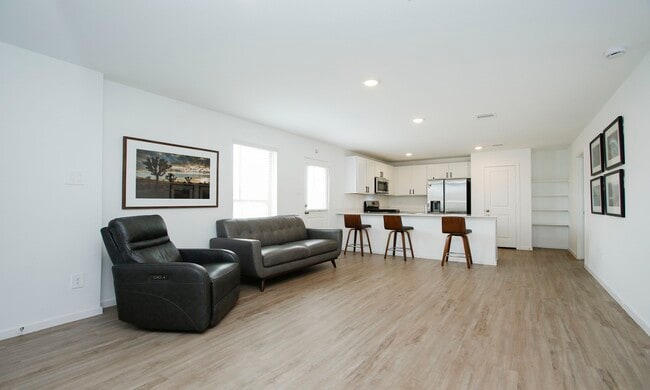 Building Photo - 557 Copper Spgs Dr