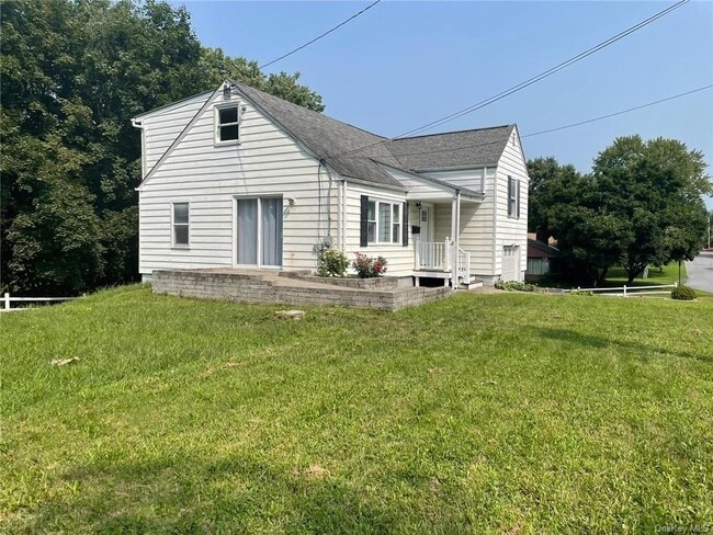 Building Photo - 17 Catskill Ave