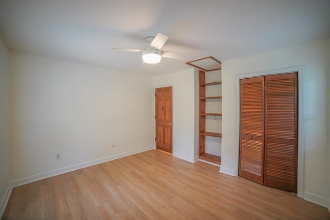 Building Photo - 2020 Cynthia Dr