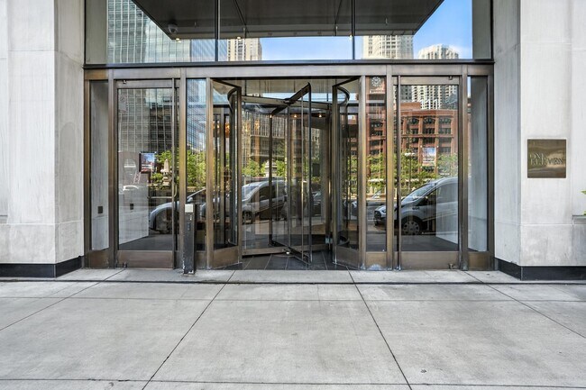Building Photo - 104 W Wacker Dr