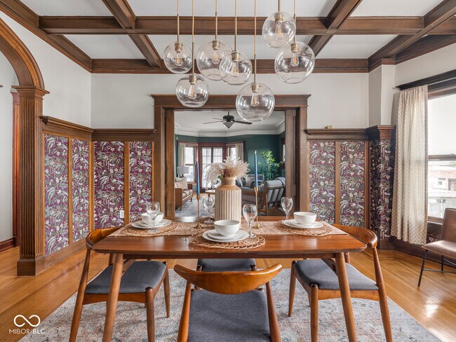 Building Photo - 2161 N Meridian St