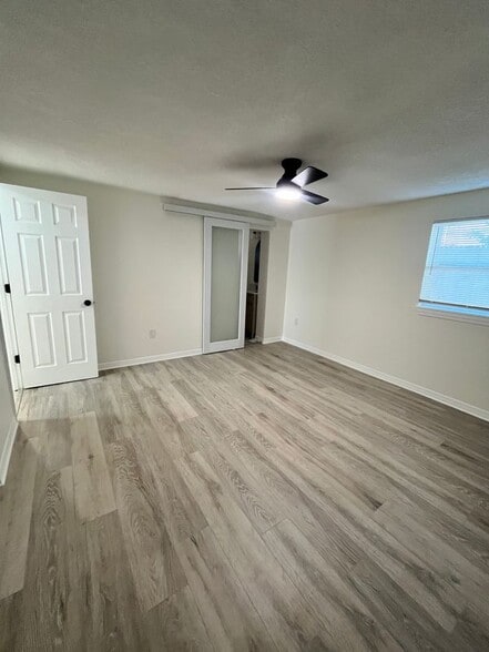 C 2/1 700 sqft - 3320 W Kathleen St