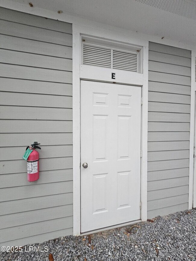 Building Photo - 1105 13th St