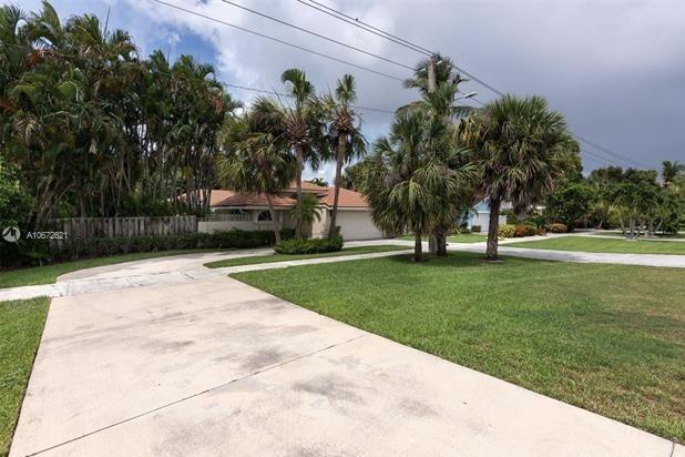 Building Photo - 1399 SW 18th St