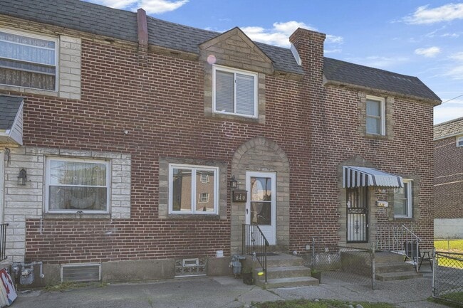 Building Photo - 840 Grant Rd