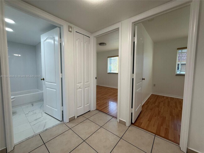 Building Photo - 17354 NW 74th Ave