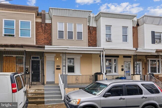 Building Photo - 3533 Joyce St