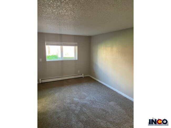 Building Photo - 14419 E Montana Cir