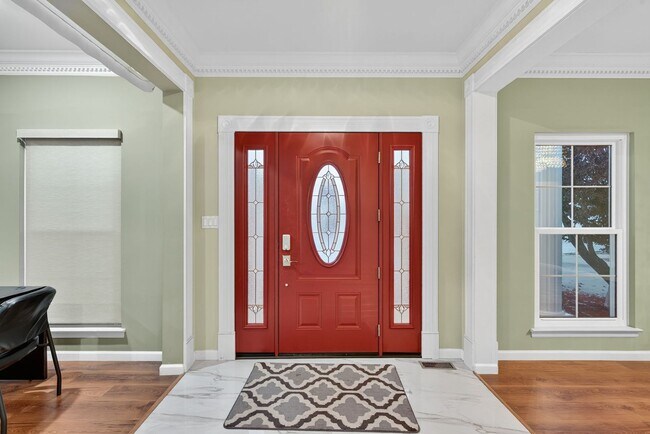 Building Photo - Stunning 4,166 Sq. Ft. Home in Westridge O...